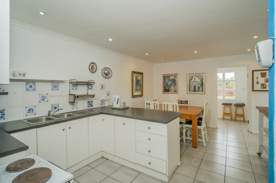 2 Bedroom Property for Sale in Kommetjie Western Cape